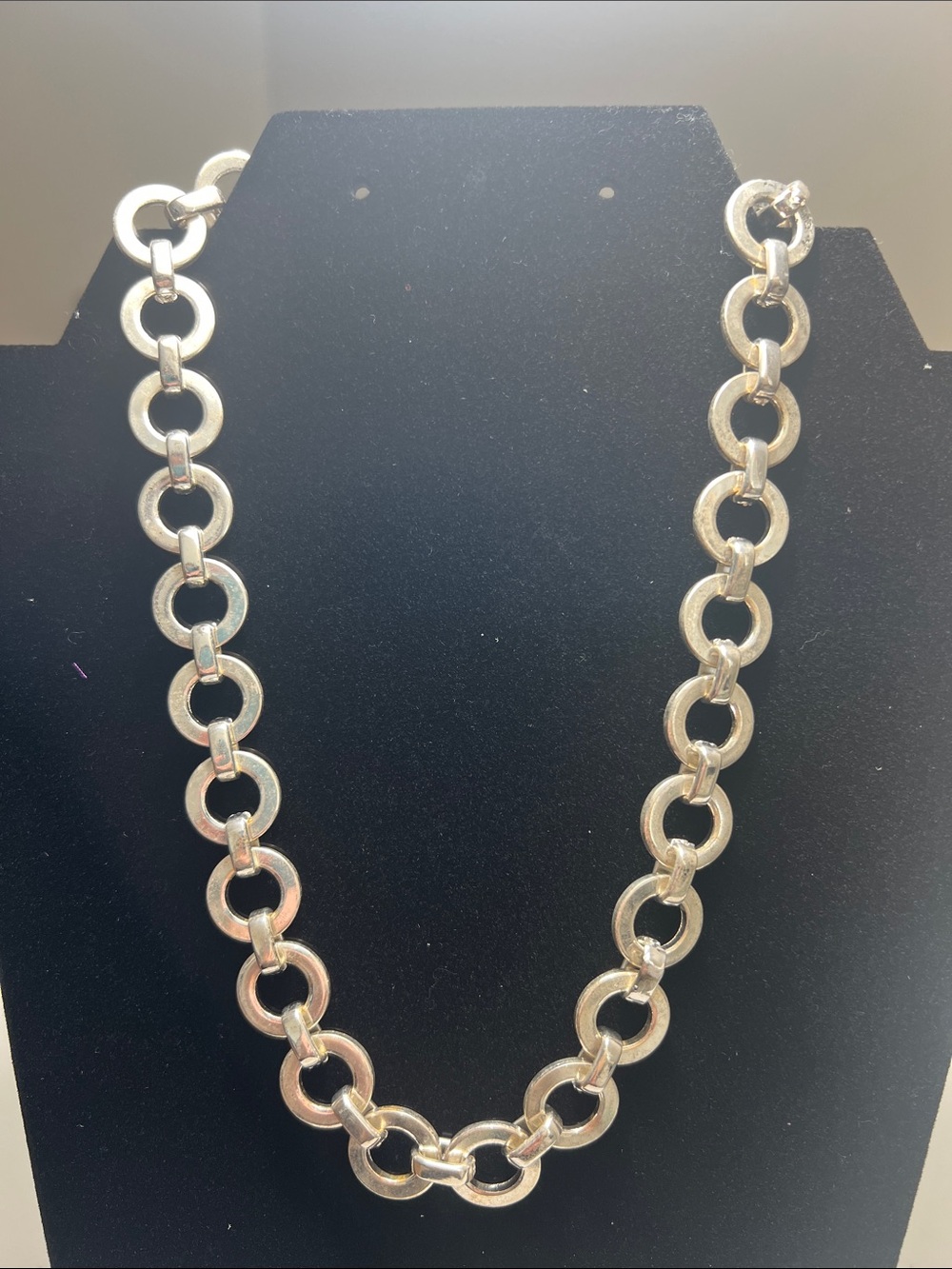 Classic Silver Link Necklace - Interlocking Circles - Estate Vintage